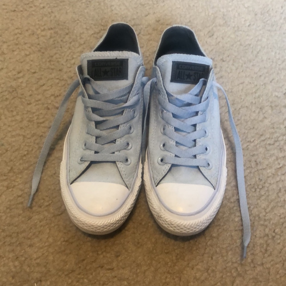 Converse - Picture 2 of 5